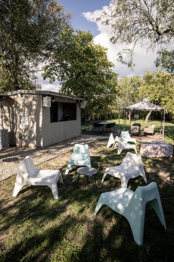 Manor Apartments, שצ'ופק מראה חיצוני תמונה