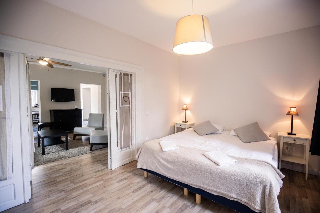 Manor Apartments, שצ'ופק מראה חיצוני תמונה